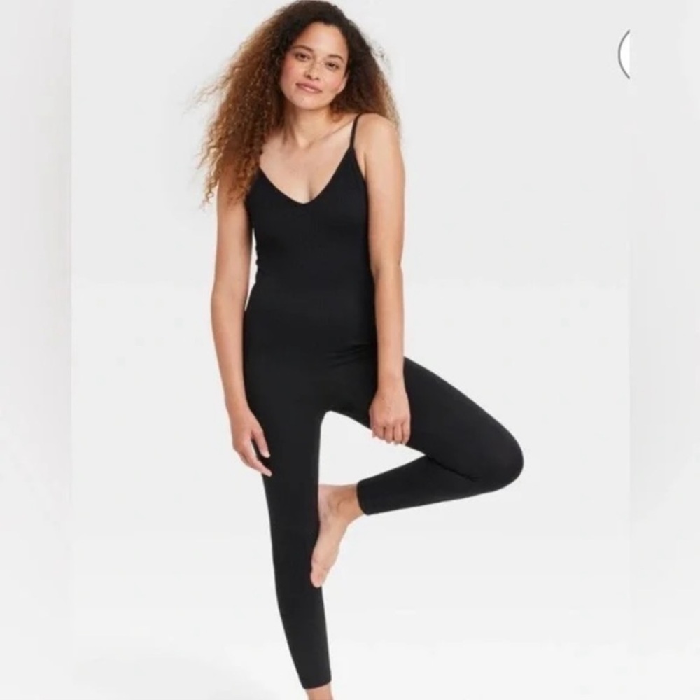 Colsie Black Spaghetti Strap Ribbed Pant Jumpsuit Size Large